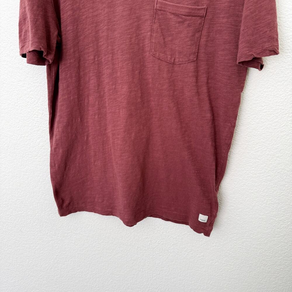 [Vuori] Maroon Ruby Men's Crew Neck Short Sleeve Pocket Tee T-Shirt Sz Medium M - Picture 9 of 11